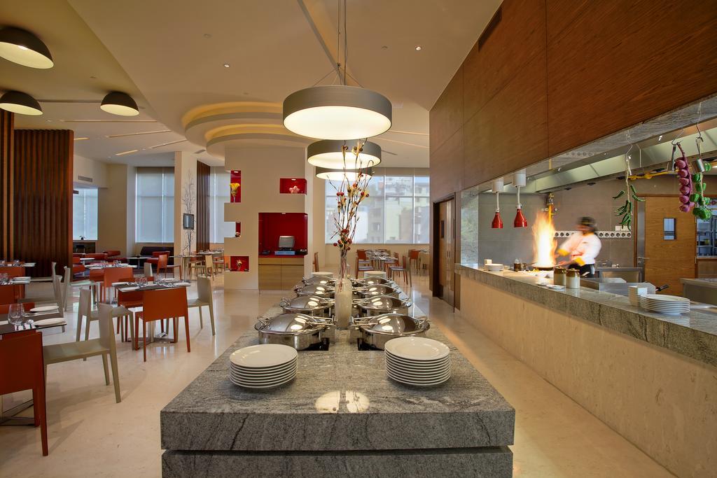 Ibis Bengaluru City Centre - An Accor Brand Exterior photo